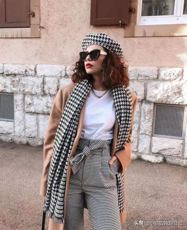 围巾比较长的戴法,戴围巾脖子瘆得慌咋整