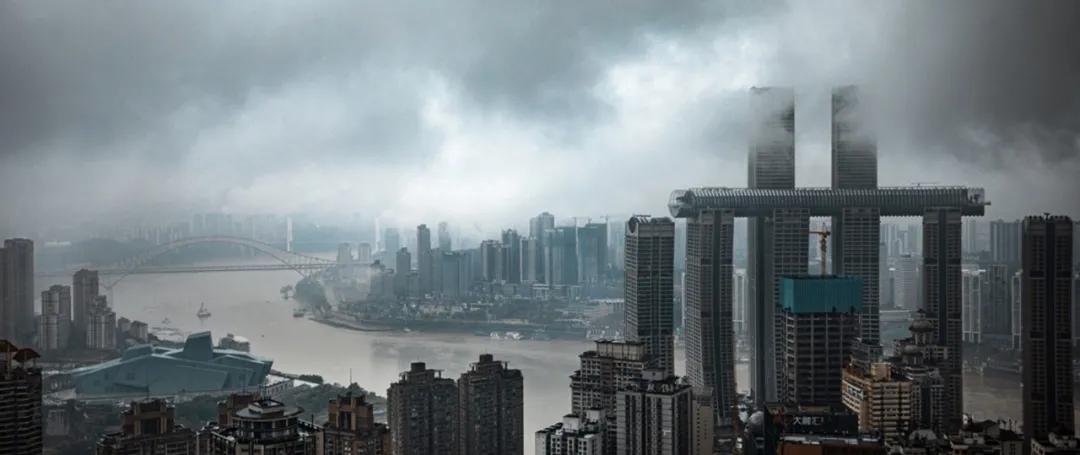 重庆魔幻与烟火并存的城市,重庆是座魔幻的城市