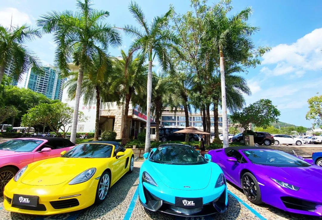 三亚豪华游艇出海一日游靠谱吗 (三亚游艇出海小攻略只要人均200元)