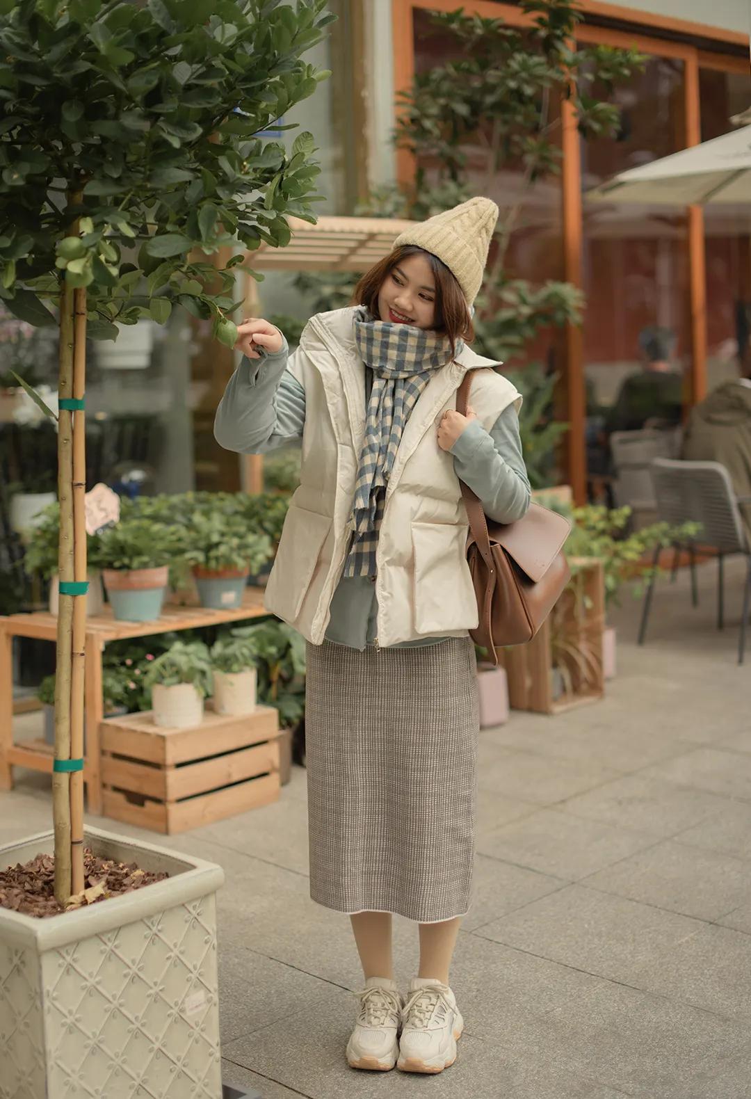 一件万能纯色打底衫,秋冬必备的打底衫