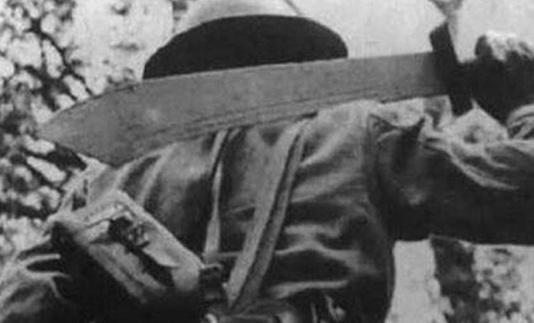 台儿庄战役中的“活张飞”，带领大刀敢死队，赤身肉搏鬼子坦克兵