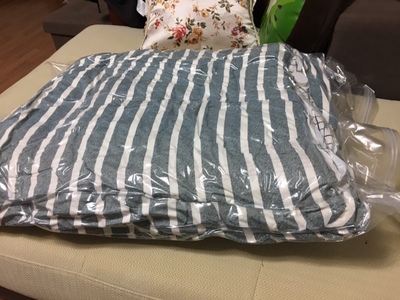 小卧室如何不拥挤,卧室小放不下柜子如何布置