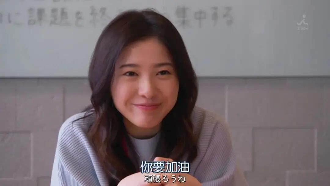 总是胡思乱想精神内耗吃点什么药,心理学经常胡思乱想是高内耗行为