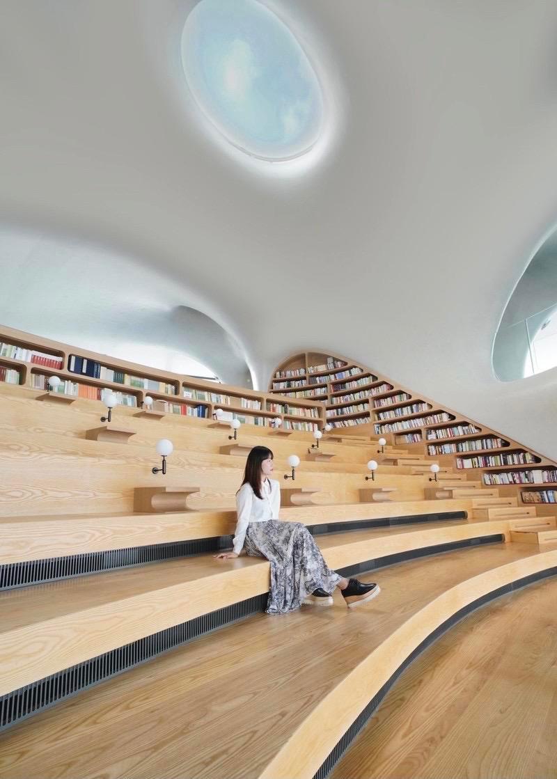 YDD·建筑|无尽的洞|海口“云洞图书馆”—晓书馆