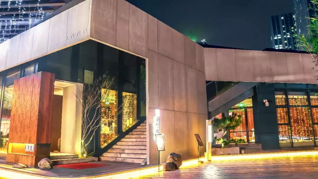 厦门超贵贵贵贵“保姆烤肉”！一口627元！借钱也要来吃……