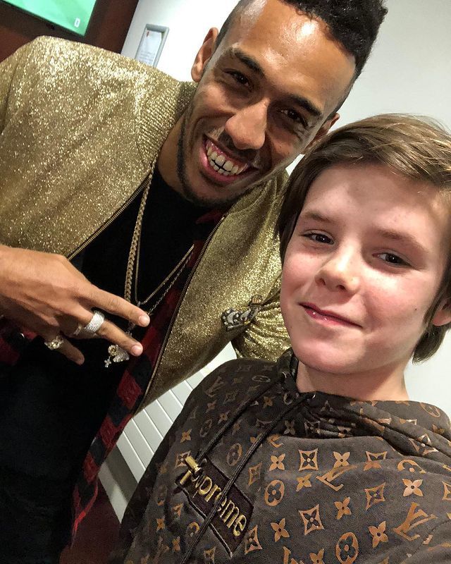 贝克汉姆lv秀,贝克汉姆lv视频