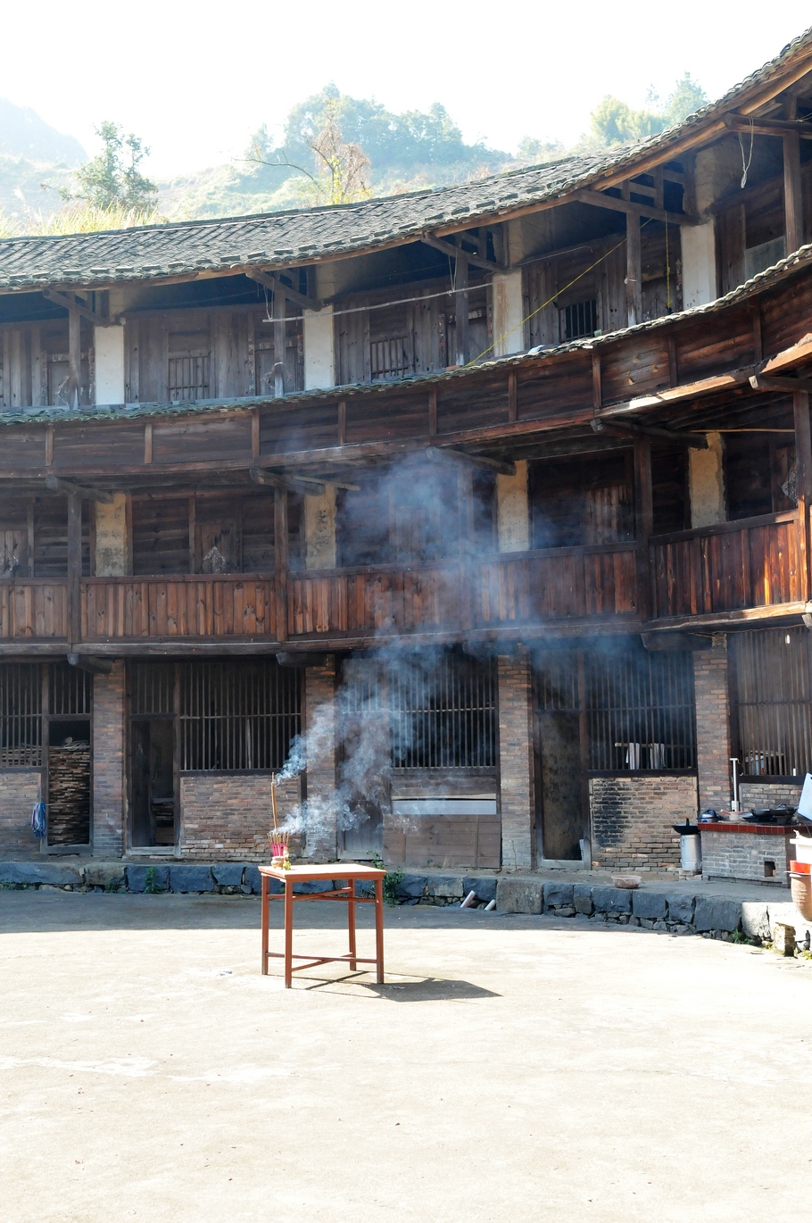 福建奇特的建筑铁宅,福建最奇观的民居老宅回忆