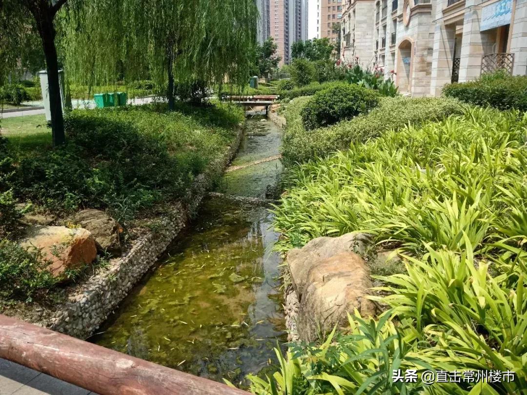 惊了!一街之隔,常州3家小区门禁天差地别