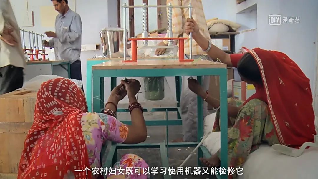 不敢来月经的女孩们丨看客