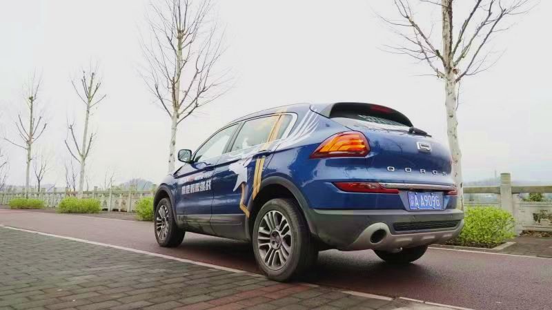 敢跟半挂掰手腕的车,敢和外资车叫板的国产车