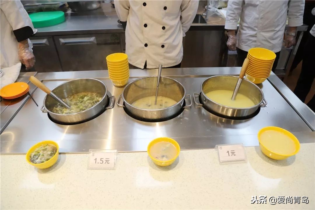 青岛社区助老食堂,青岛60岁老人自助餐半价的餐厅