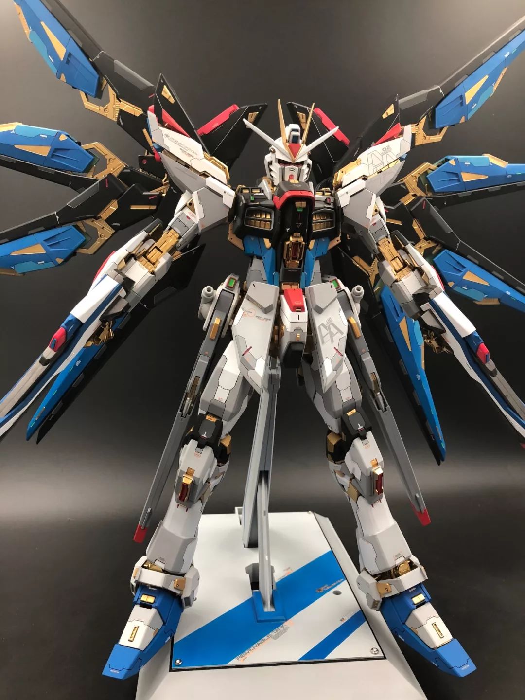 pg强袭自由高达介绍,pg强袭gk高达