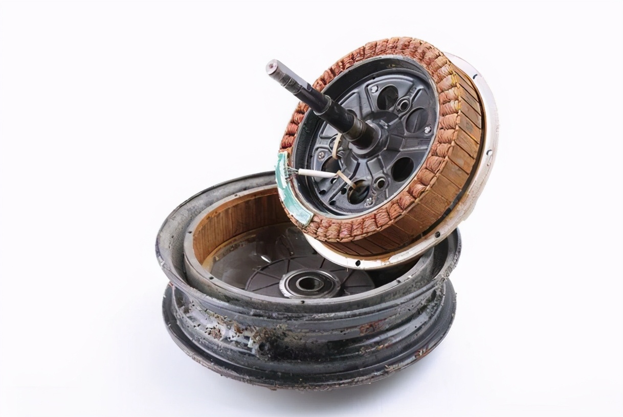 爱玛原装正品天能电池,天能爱玛电池开三年就坏了