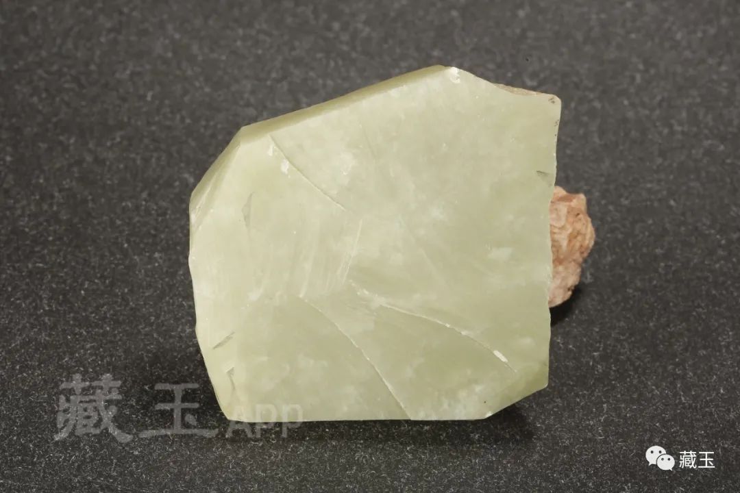 一块黄玉有多少钱,哪里黄玉值钱