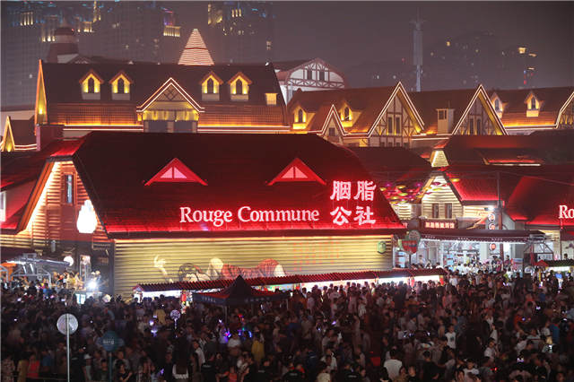 金沙滩啤酒城吃住攻略,金沙滩啤酒城有什么玩的