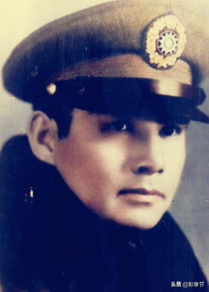 为什么《南征北战》成了“老三战”，《红日》却成了“大毒草”？