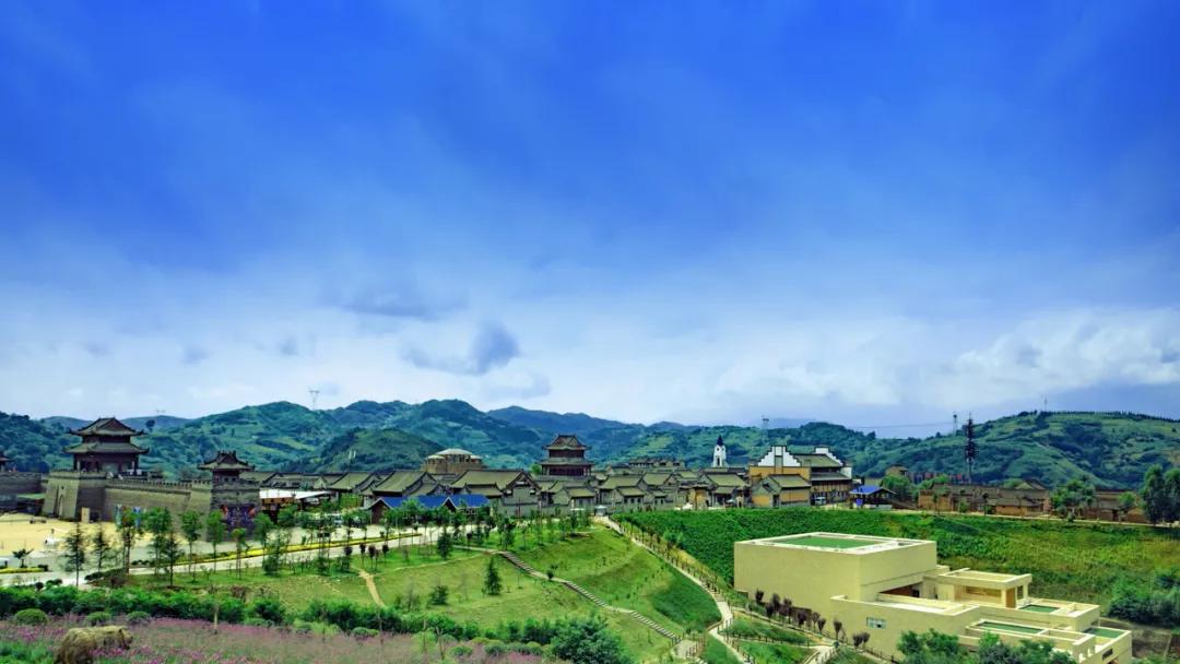 金秋九月旅游,西安白鹿原一日游的绝佳去处