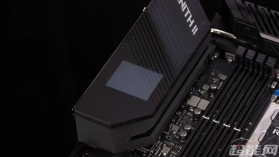 鍗庣rogzenithiiextremealpha,鍗庣rogextreme涓绘澘