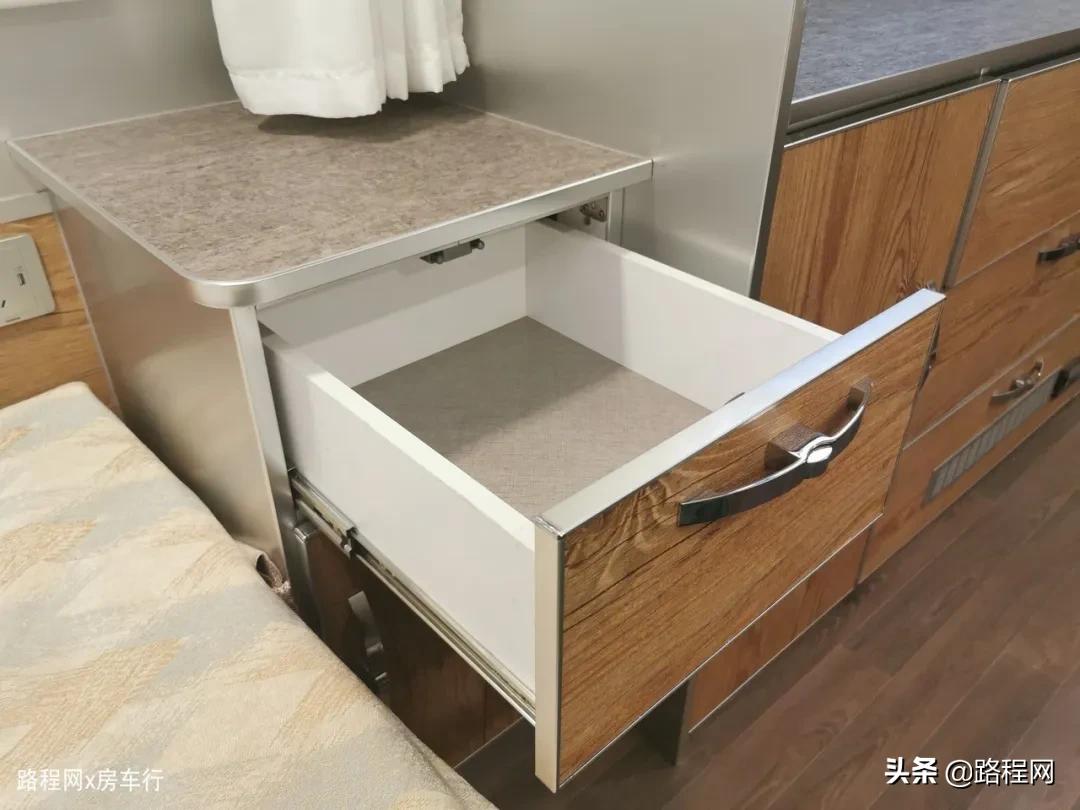 新款星舟房车内饰,星舟3号plus拖挂房车标配价格