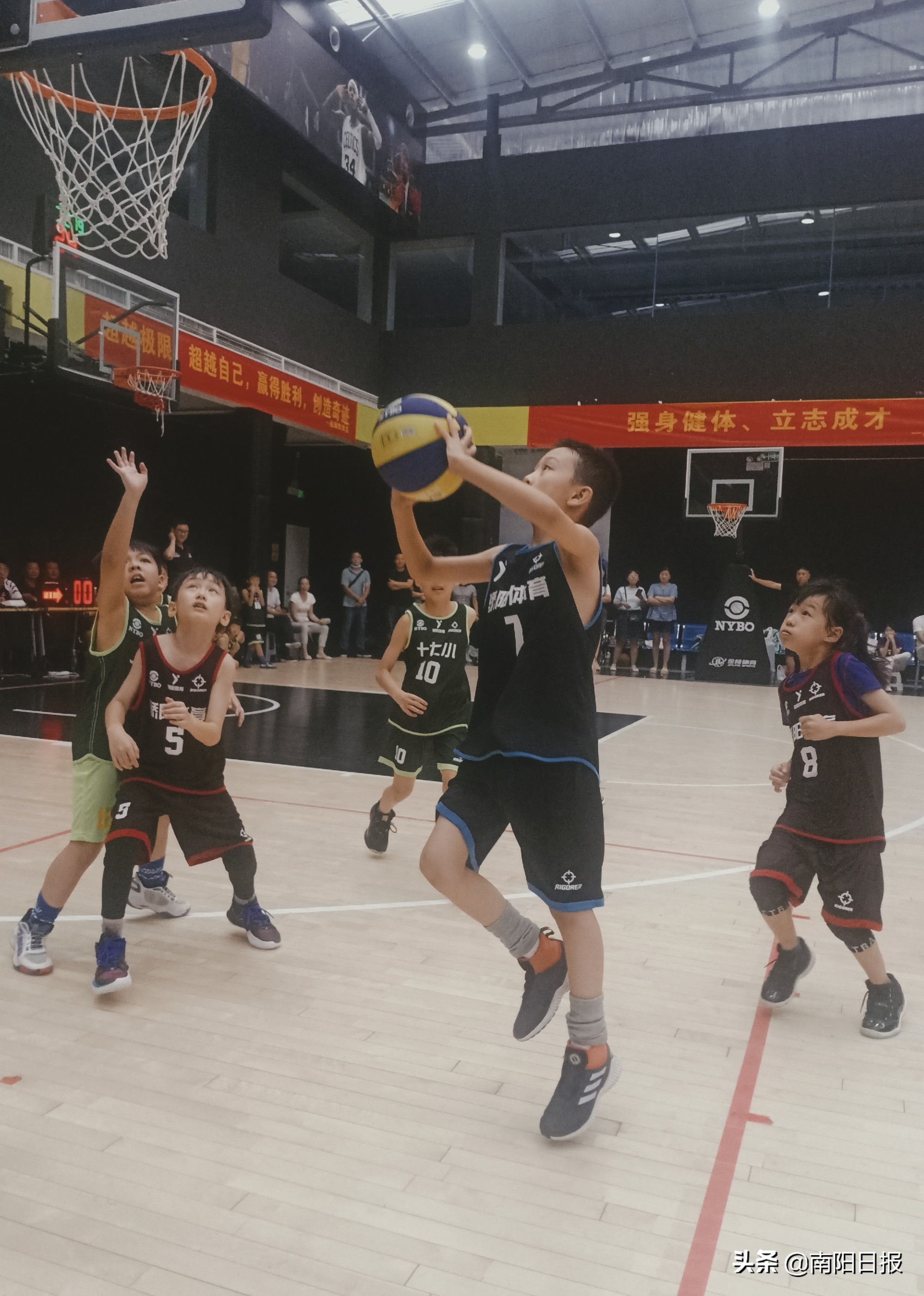 星源篮球比赛,星源饮食杯篮球