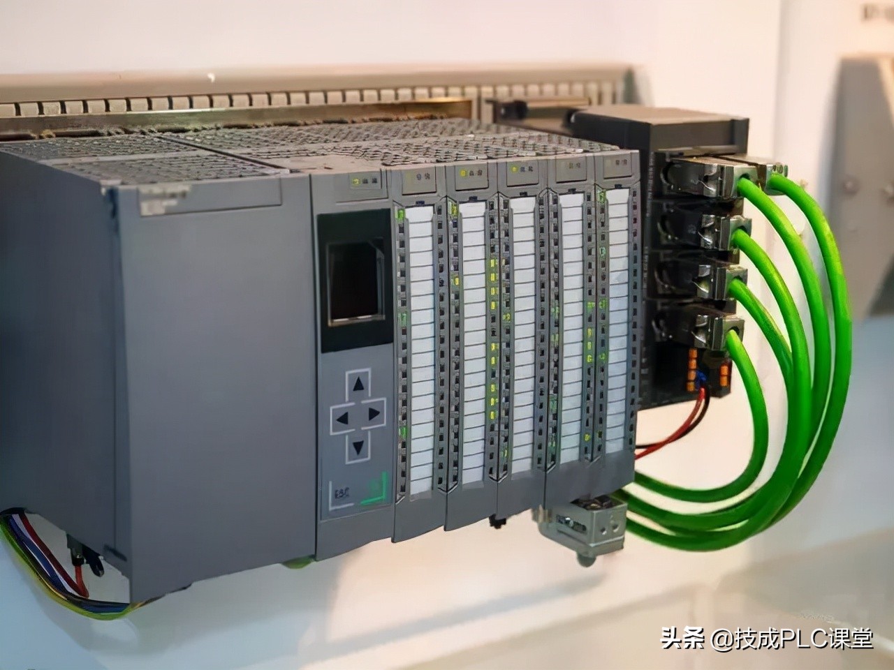 10个plc经典案例,plc15.1的基础教学