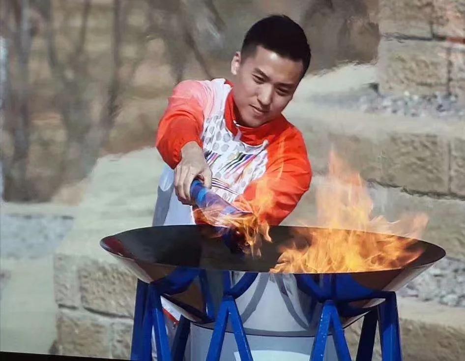 东来紫气.驿馆晨风,太华双悬.崛起河东