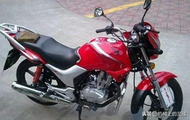 五羊本田cb190r对比新大洲本田190,五羊本田cb190和新大洲本田cbf190