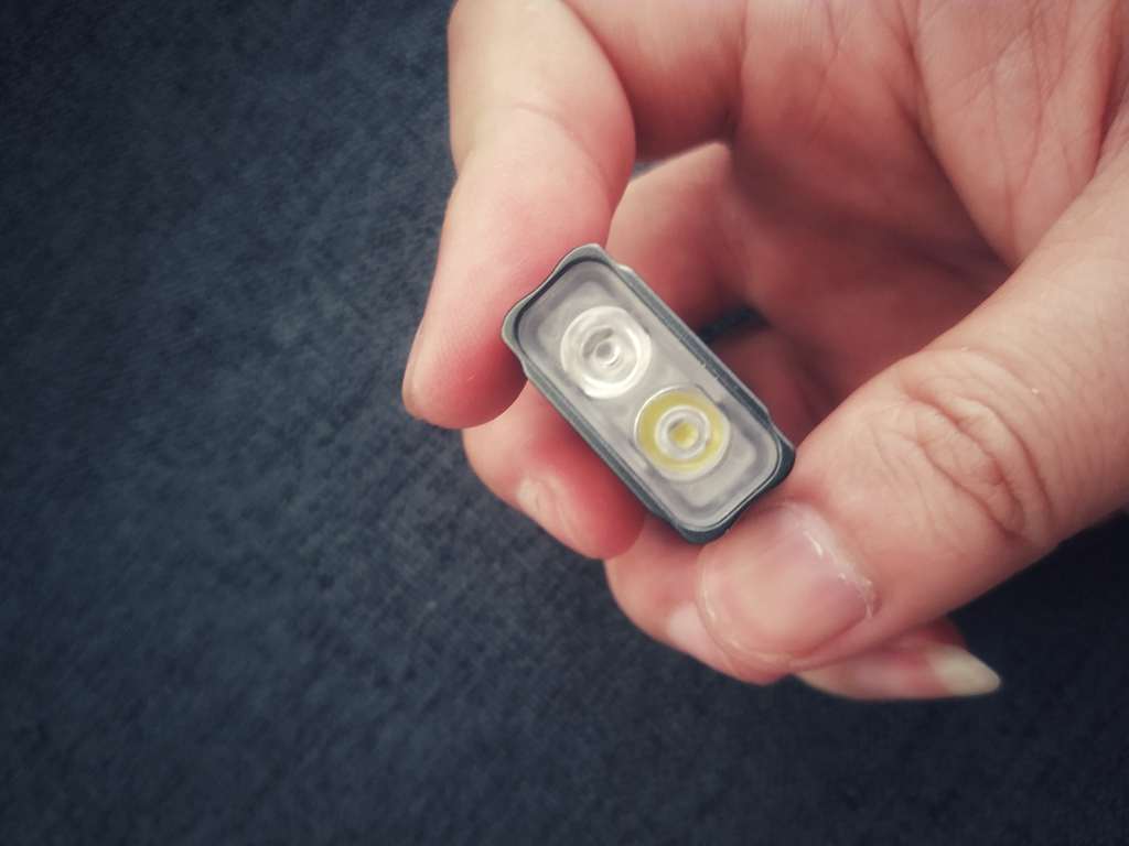 小包包里装些什么,小包包里适合放什么东西