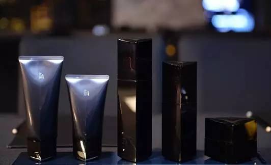 日本十大护肤品排名大全 (日本护肤品最新排行榜前十名品牌)