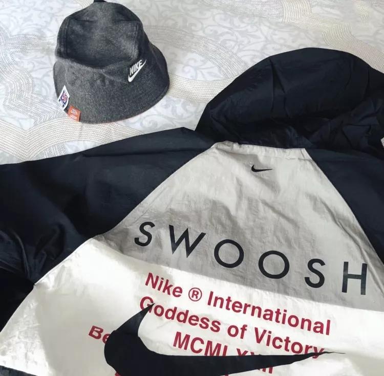 nike所有卫衣款式,nike重磅卫衣