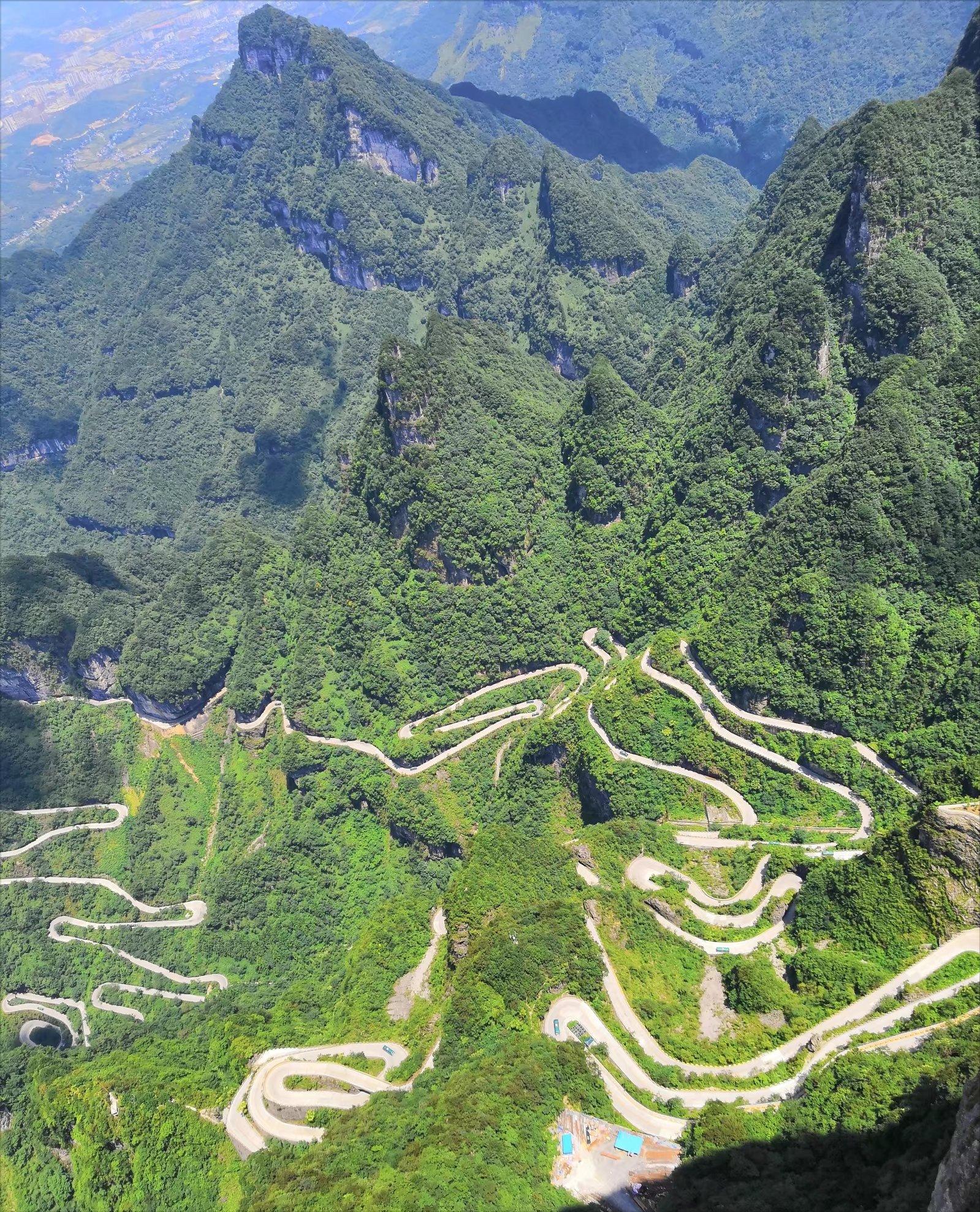 人间仙境湖南张家界,人间仙境天门山视频