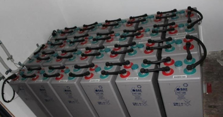 蓄电池发生故障,矿用蓄电池电机车故障处理