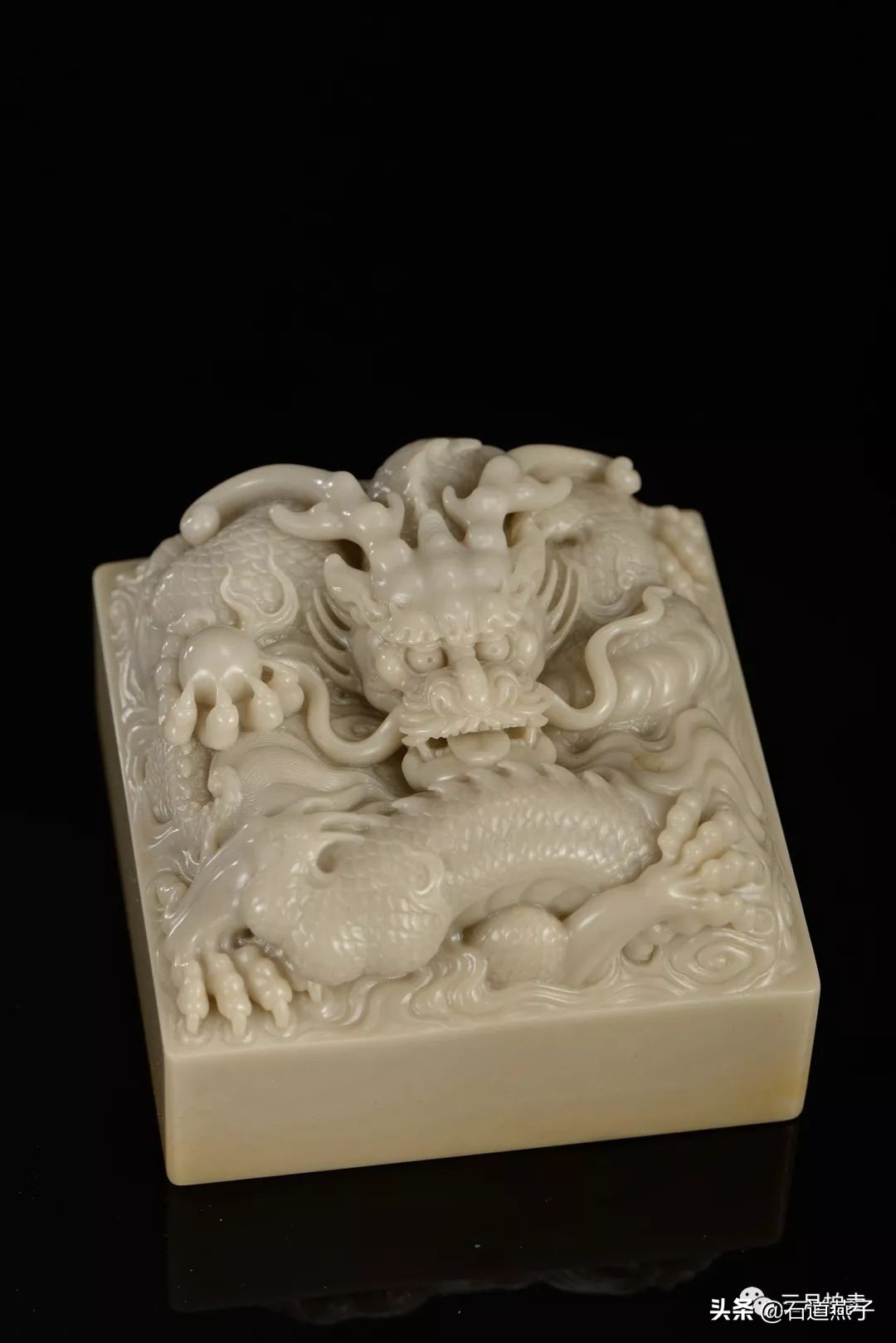 保利石收藏价值,保利石材质手感