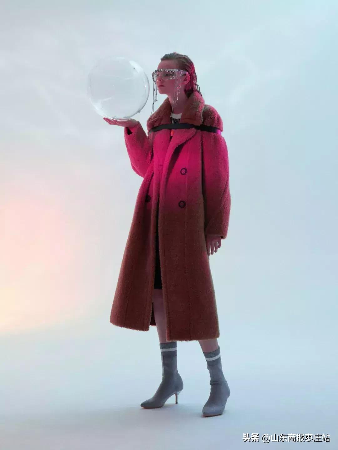 您有一张枣庄万达超市购物卡待领取！还有万味盛典狂欢美食节已经开启！超多福利惊喜都等你来揭晓