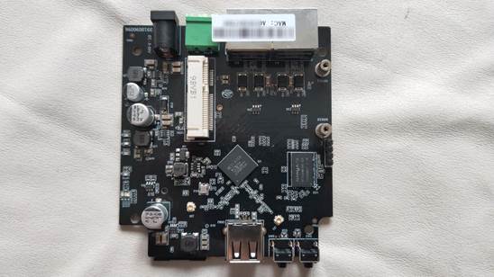 300兆无线路由器拆解,各牌子路由器拆解