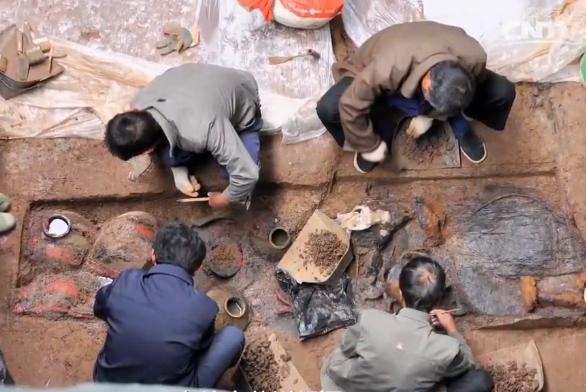 古墓宝藏之谜,墓室之谜完整版