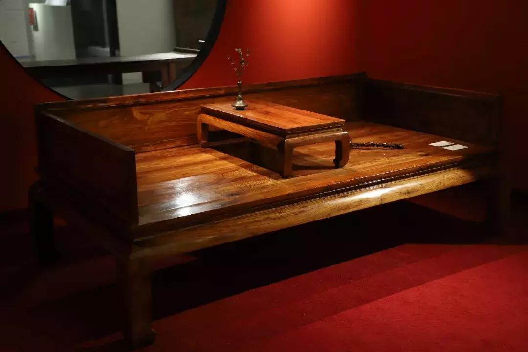 罗汉床适合什么风格,罗汉床最好的卧具