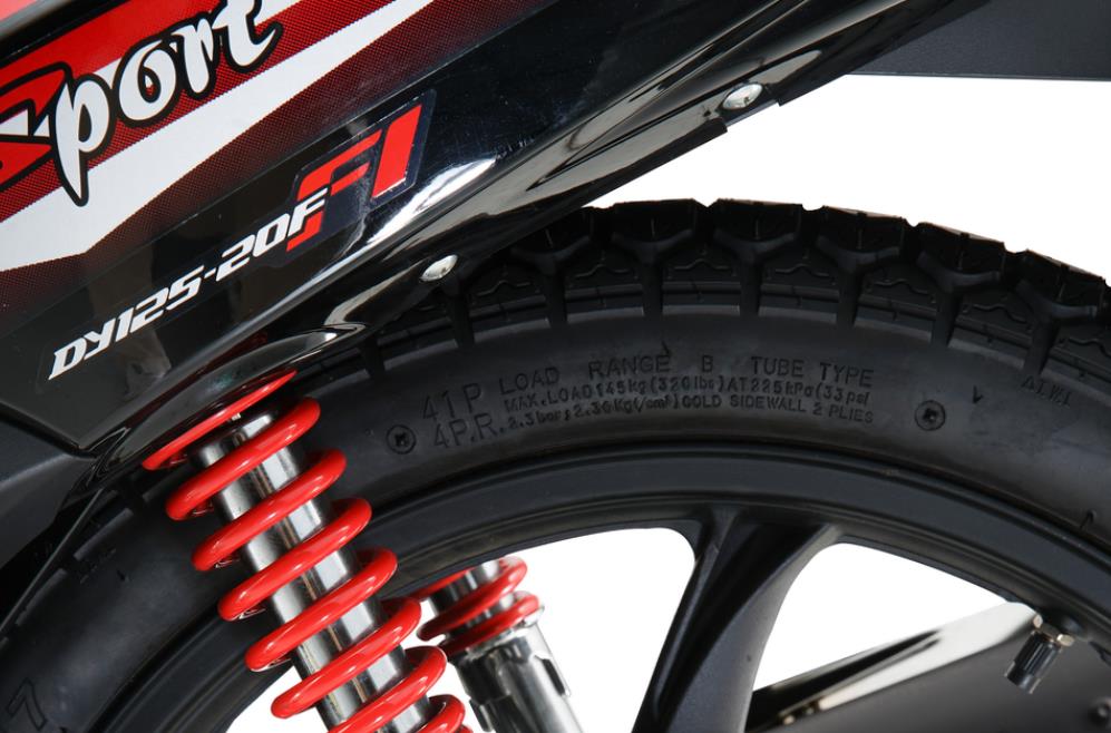 大运骐爽弯梁车,大运弯梁摩托车油耗