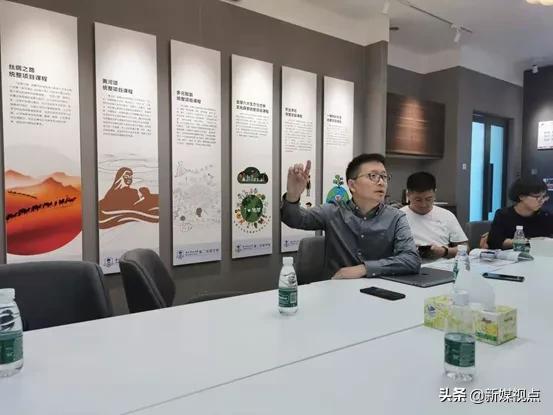 相识应为有缘人，不信春风唤不回