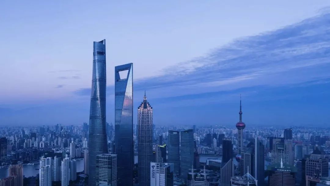 钘忚韩鏄熺骇閰掑簵,钘忚韩閰掗