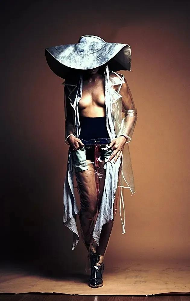 INS上爆裂，涅槃重生的跨性别者，凭借一部美剧火成2020最美面孔