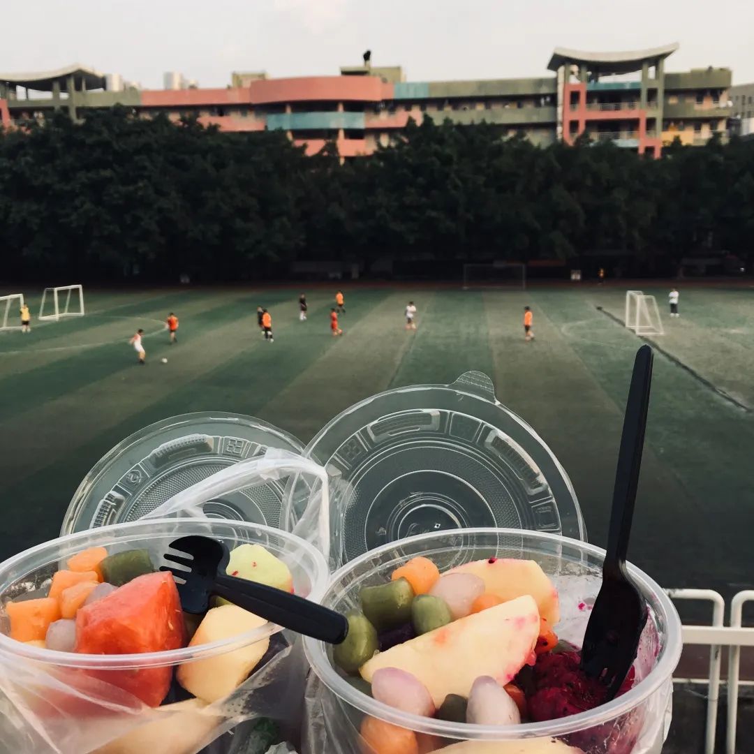 广东这所大学有广州、清远两校区。虽然是民办，但是环境超美