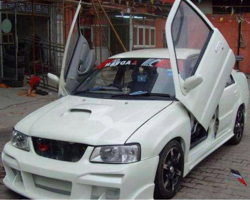 你开过夏利吗？这次要和夏利说再见了