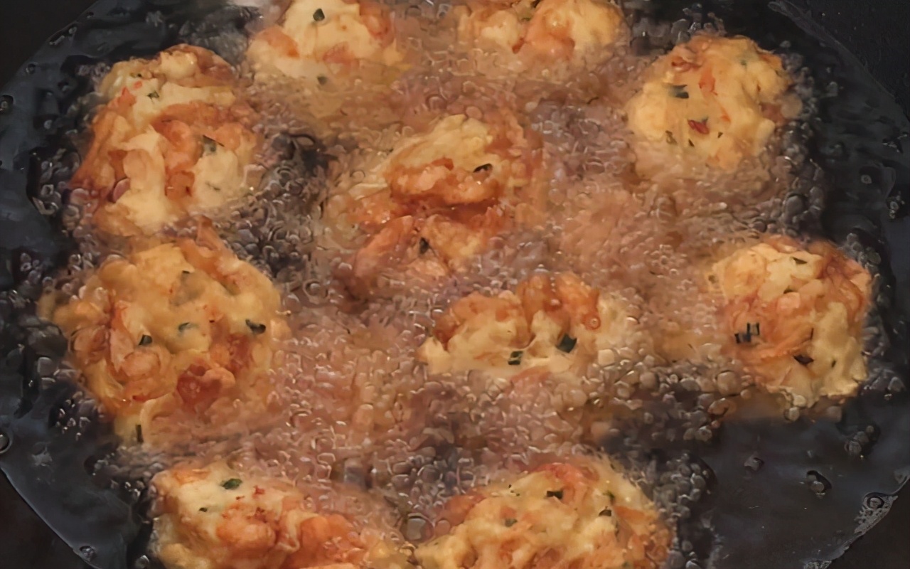 安徽油饼子的家常做法又软又酥,油饼子的正宗做法