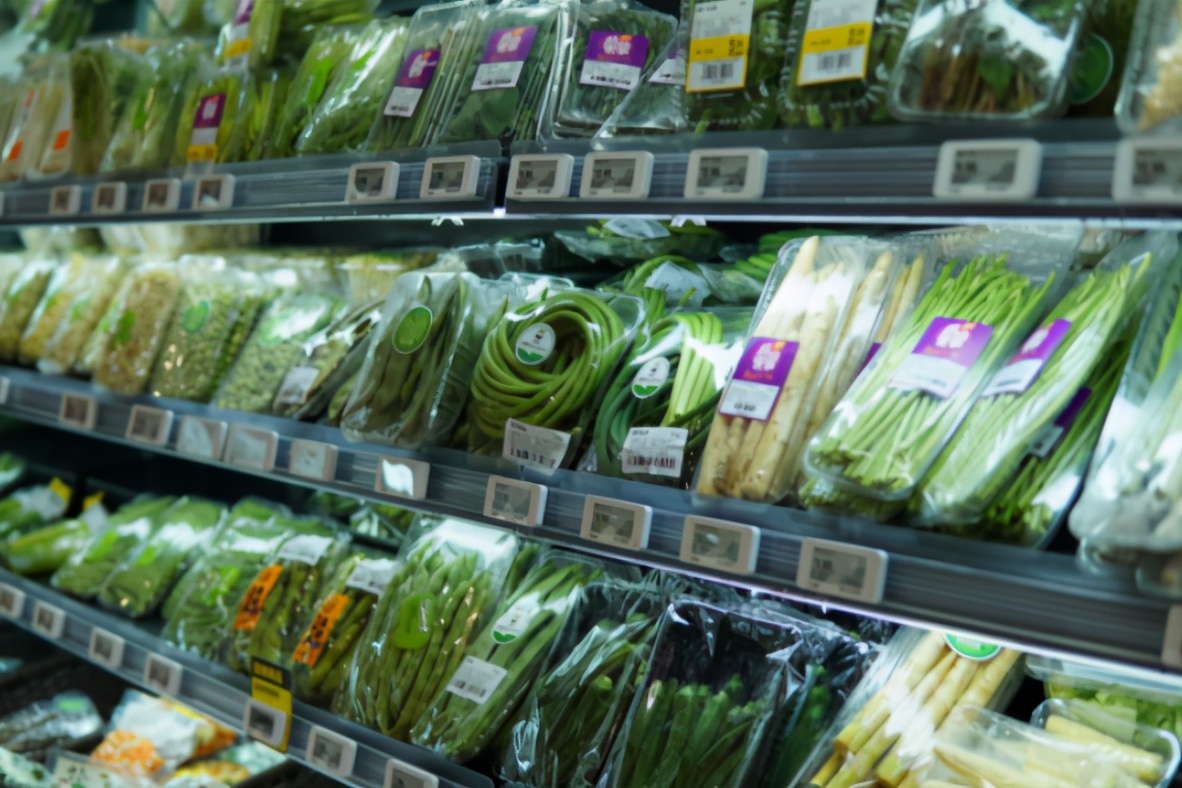 一份2元的“昨日奶冰淇淋”盒马赚足彩头