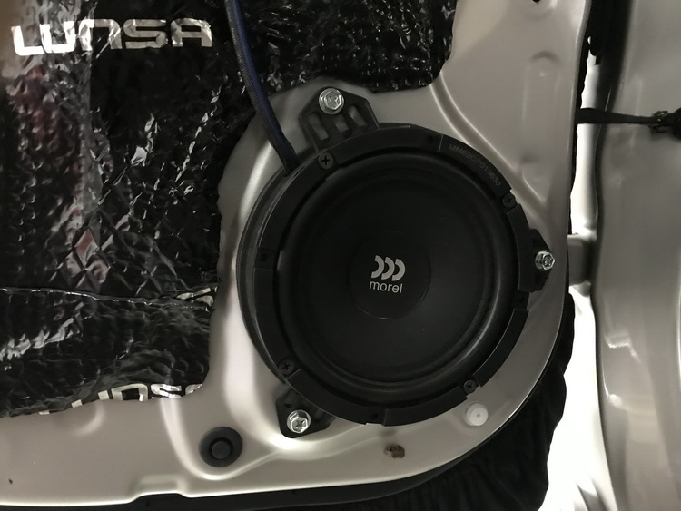 深圳丰田凯美瑞音响改装,东莞汽车音响改装第八代凯美瑞