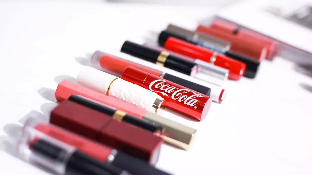 女生必买的十支口红试色,水红色口红推荐平价