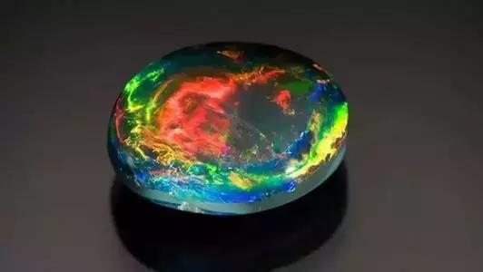 下雨天适合戴什么珠宝呢,夏天最适合懒人戴的几种珠宝