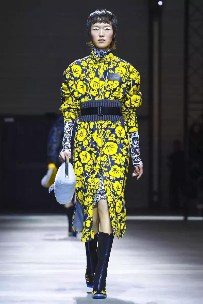 为什么选择服装表演这个专业,服装表演专业的就业前景