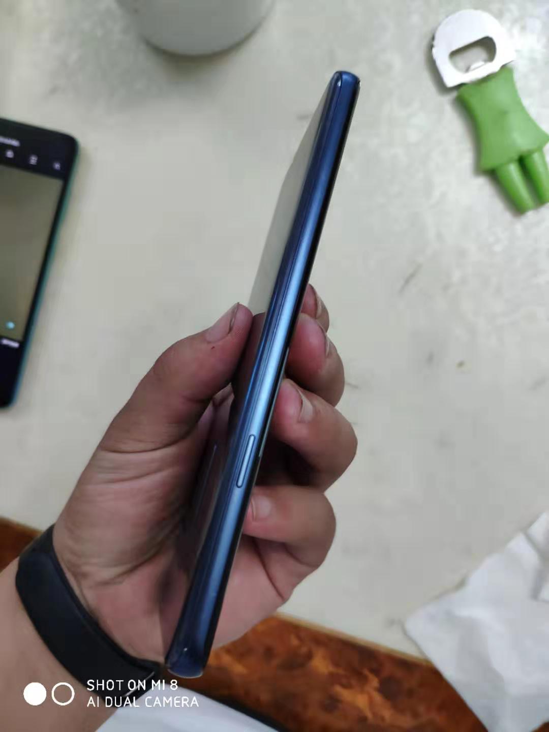 二手三星s9玩吃鸡,三星s9现在还值得买么